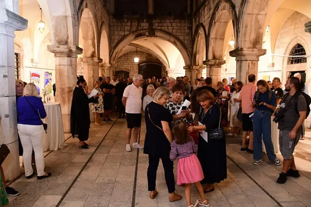Izložba Putovanja, Palača Sponza, 2022, fotografija 2