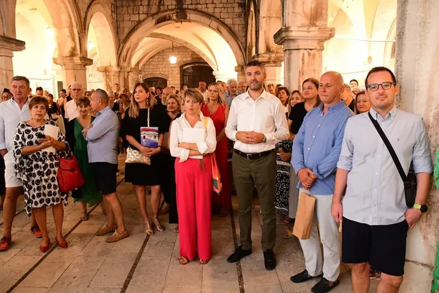 Izložba Putovanja, Palača Sponza, 2022, fotografija 4